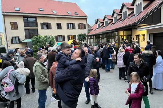 Božićna priredba