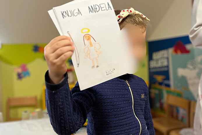 Naša mala knjižnica