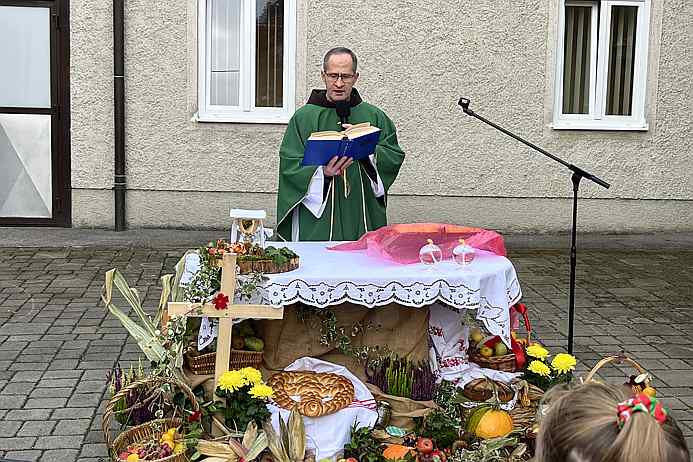 Misa zahvalnica za plodove zemlje