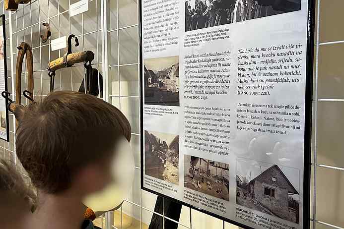 Posjet muzeju i izložbi