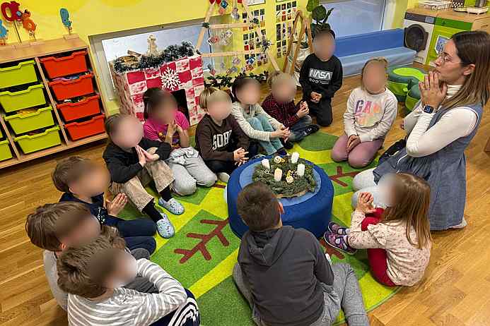 Zajedno oko adventskog vijenca